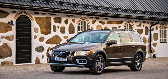 New Volvo XC70 2013 (6).jpg